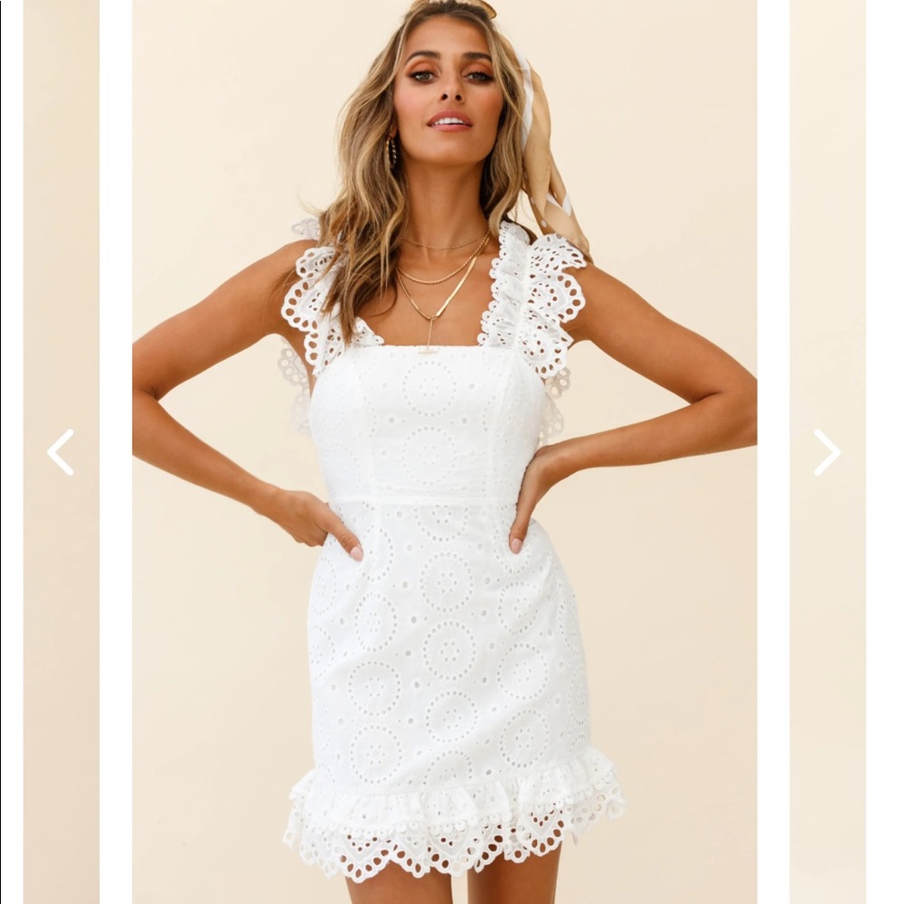 RYAN EYELET EMBROIDERY RUFFLE SHOULDER DRESS WHITE